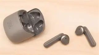 Is the Tune 220Tws Truly Wireless Still Good in 2026? Long-Term Review